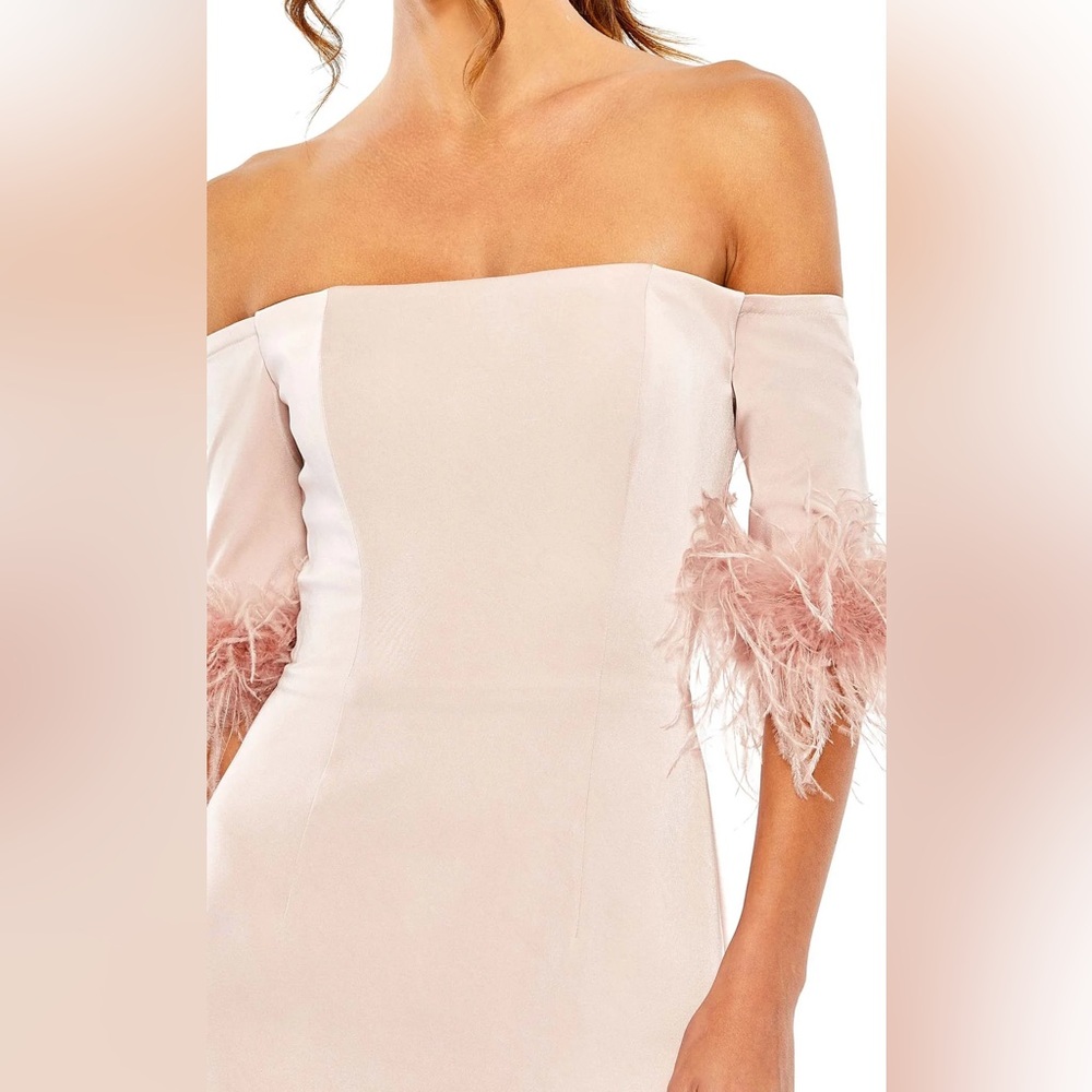 NWT $498 MAC DUGGAL FEATHER TRIM OFF THE SHOULDER COLUMN GOWN DRESS 11441 - Picture 3 of 4